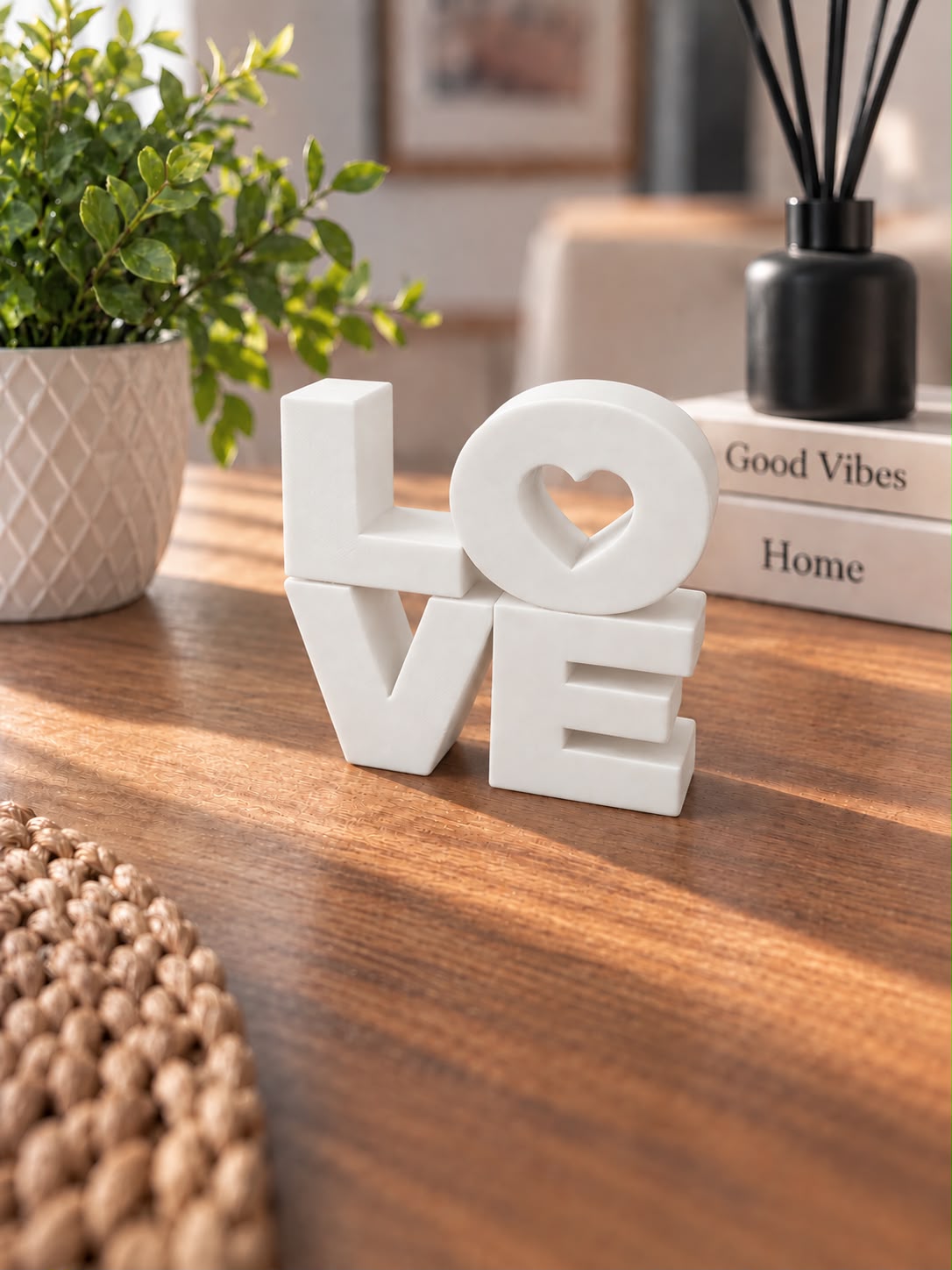 Scultura "LOVE" con Cuore